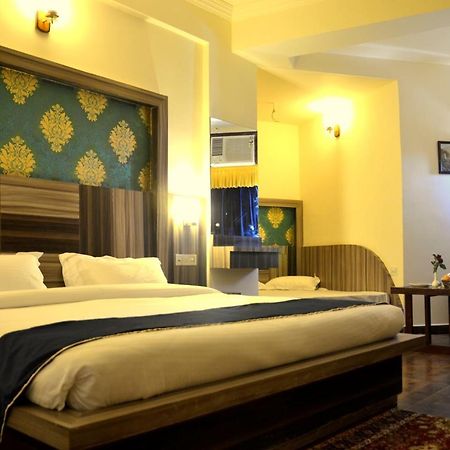 Hotel Grand Sharan Катра Екстериор снимка