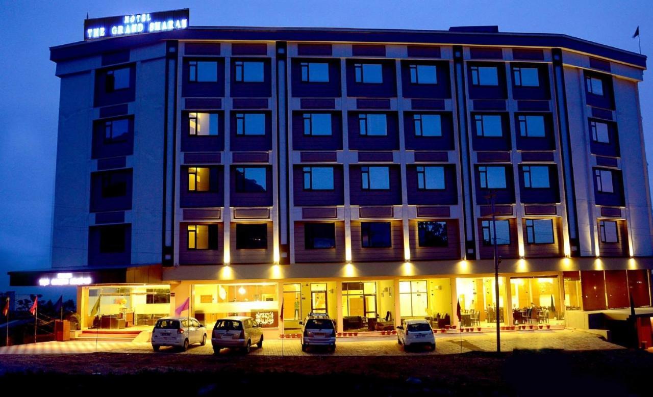 Hotel Grand Sharan Катра Екстериор снимка