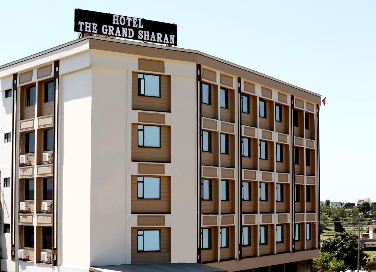 Hotel Grand Sharan Катра Екстериор снимка